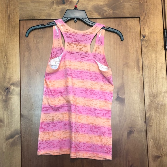 ✨3/$30✨Blue 84 pink tank top - Picture 3 of 4